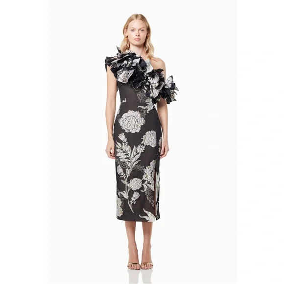 Elliatt Black and Cream Floral Midi Dress - Picture 2 of 10